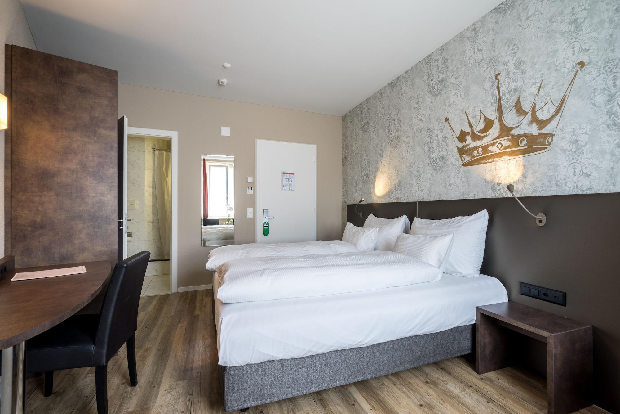Altstadt Krone Hotel 3*